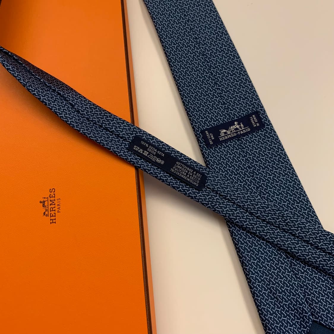 (새상품) 에르메스 명품넥타이 정품 H로고 풀박스 상품이미지7