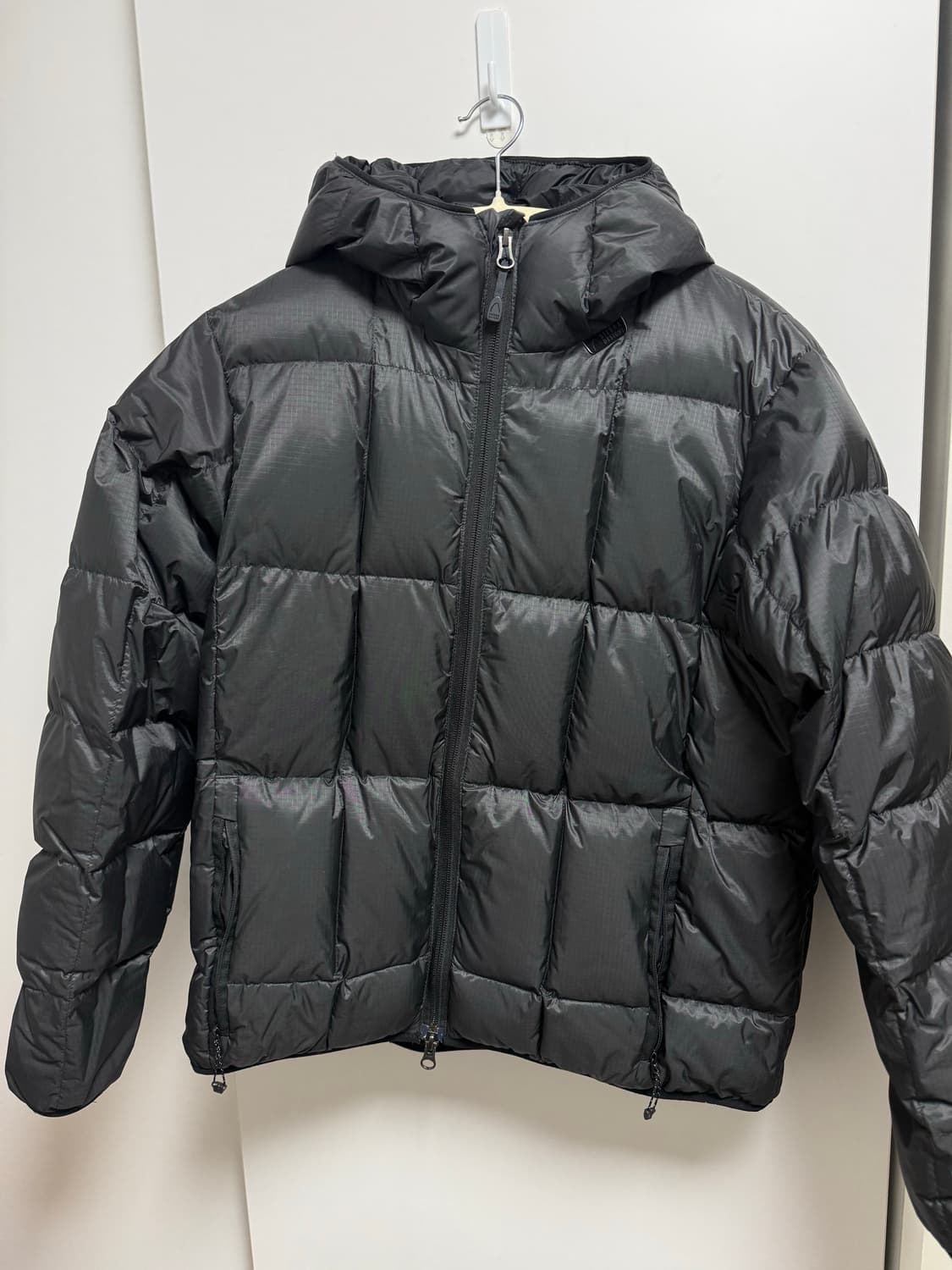 시에라디자인 W) 그랜비 구스다운 자켓 차콜 상품이미지3