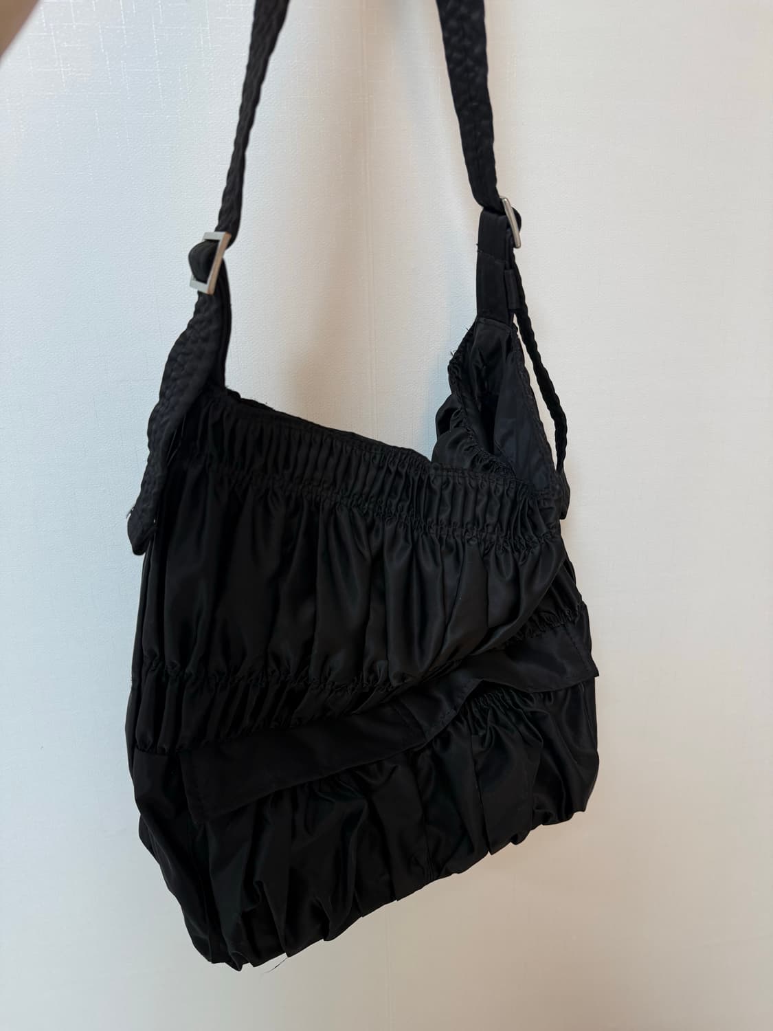 얀시시 페어리 호보백 블랙 상품이미지3