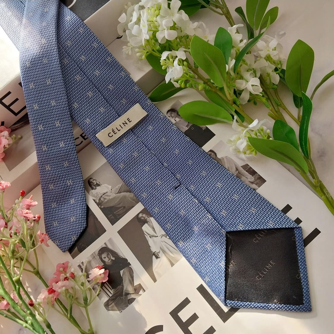 셀린느 실크 블루 트리오페 올오버 넥타이 9.6cm A+등급 K1776
 상품이미지3