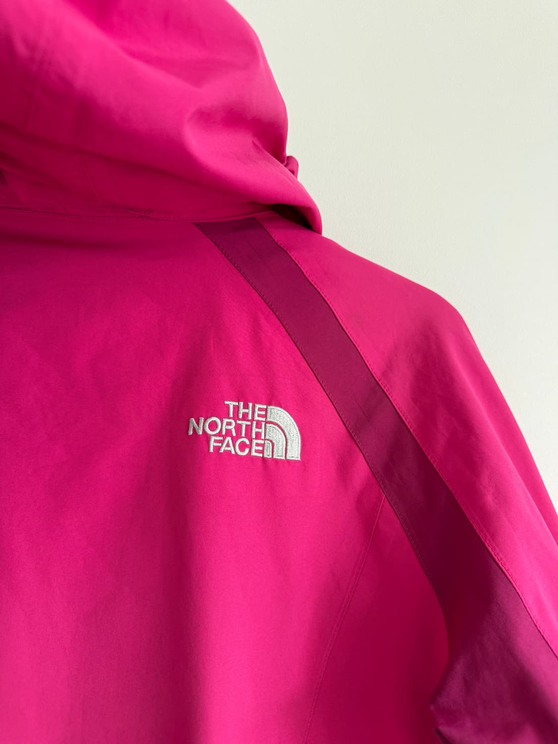노스페이스(THE NORTH FACE) 고어텍스 윈드 브레이커 바람막이 상품이미지6