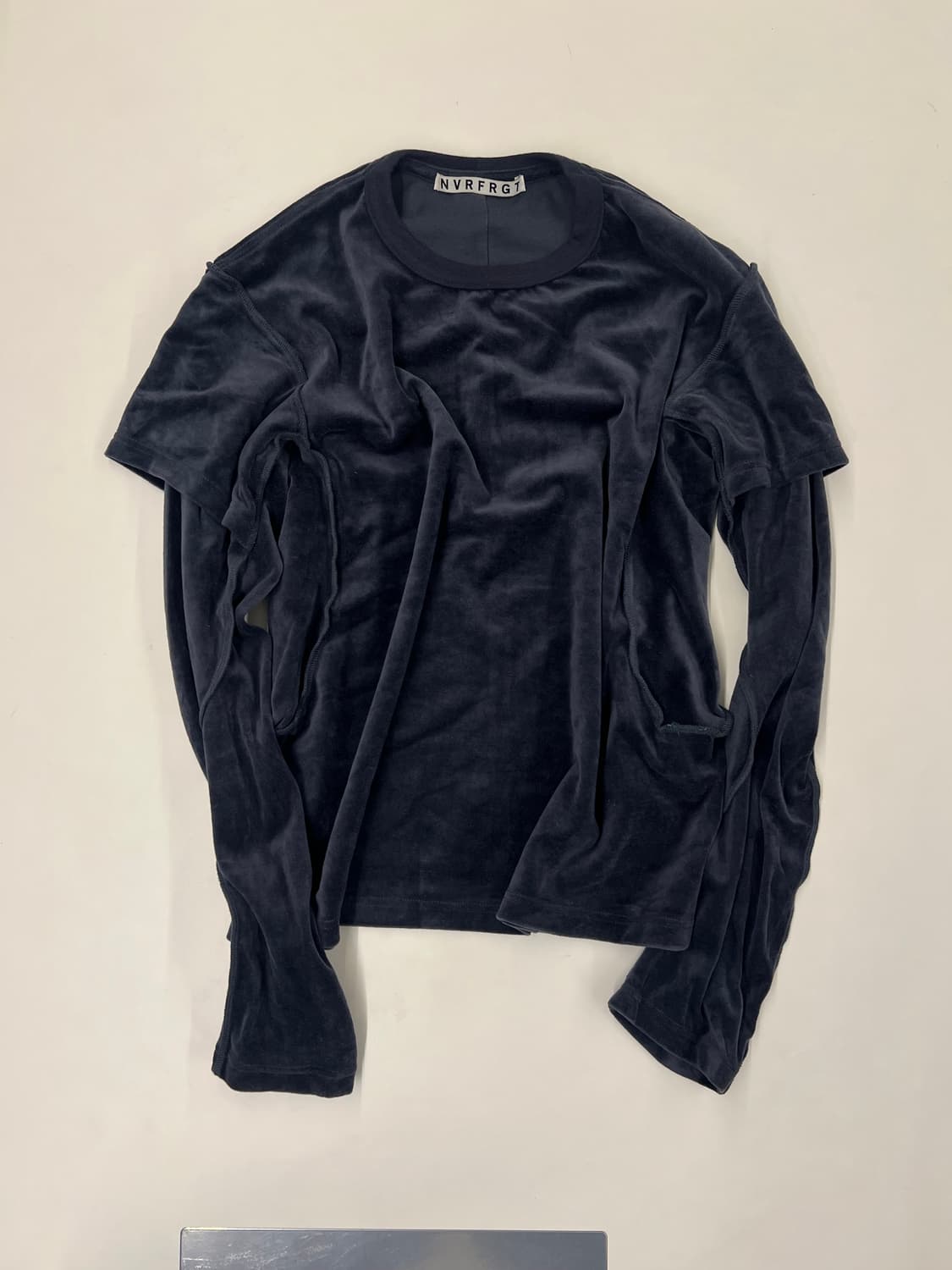 네버포겟 벨루어 더블 레이어 슬리브 네이비 M 상품이미지2