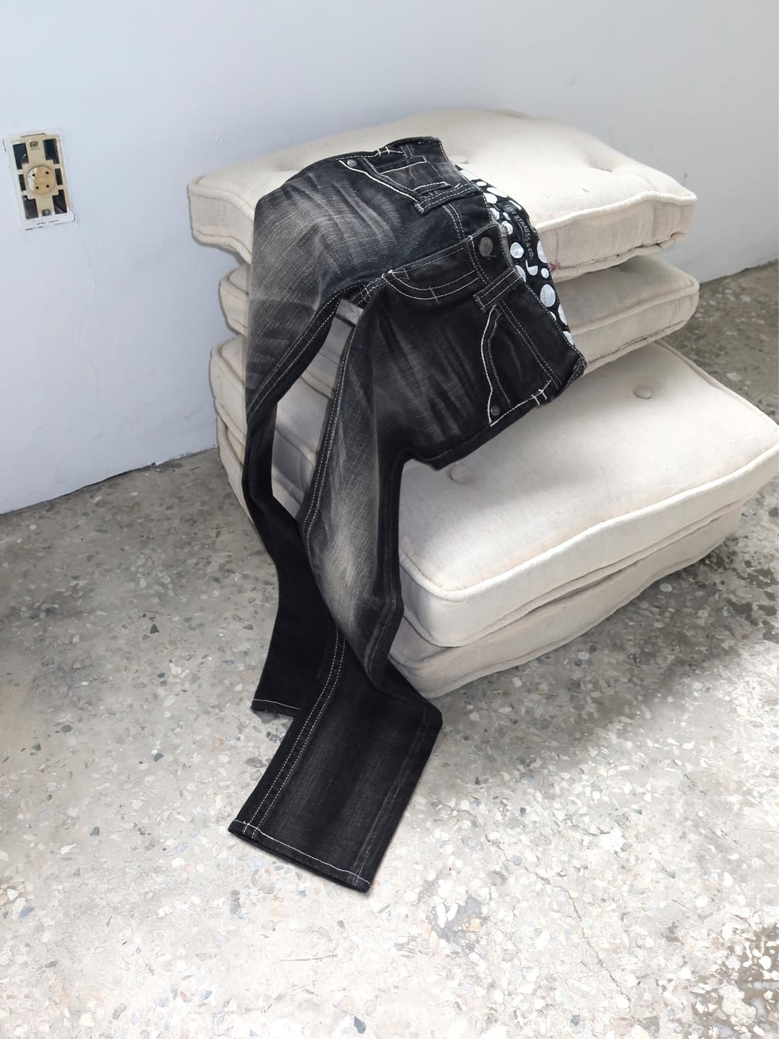 LEVIS STRAUSS&CO SLIM PANTS  상품이미지1