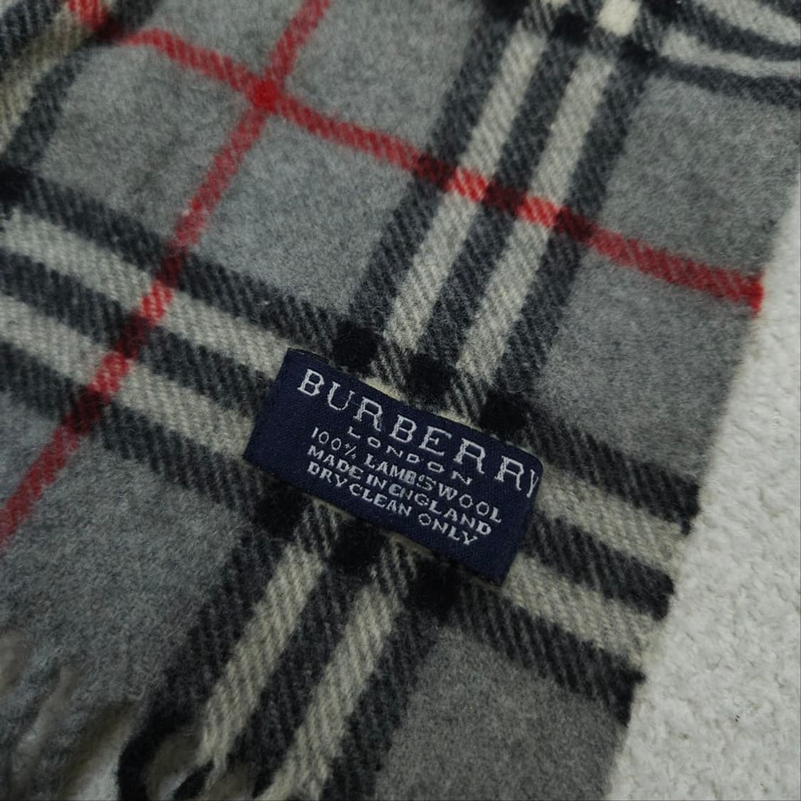 정품 버버리 램스울 머플러 상품이미지4