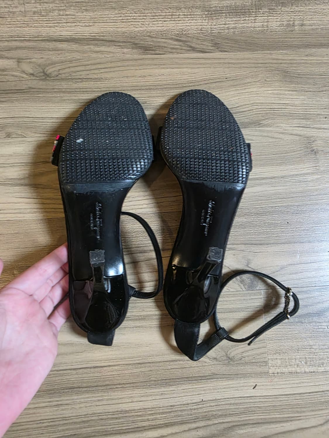 페레가모 정품 하이힐  상품이미지4