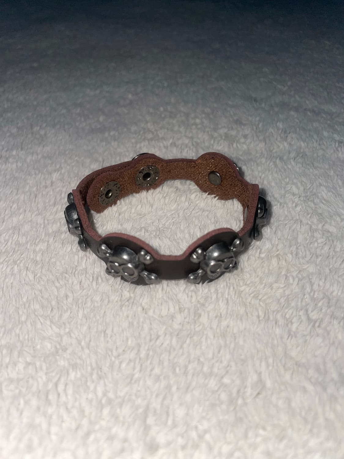 brown skull stud leather bracelet  상품이미지1