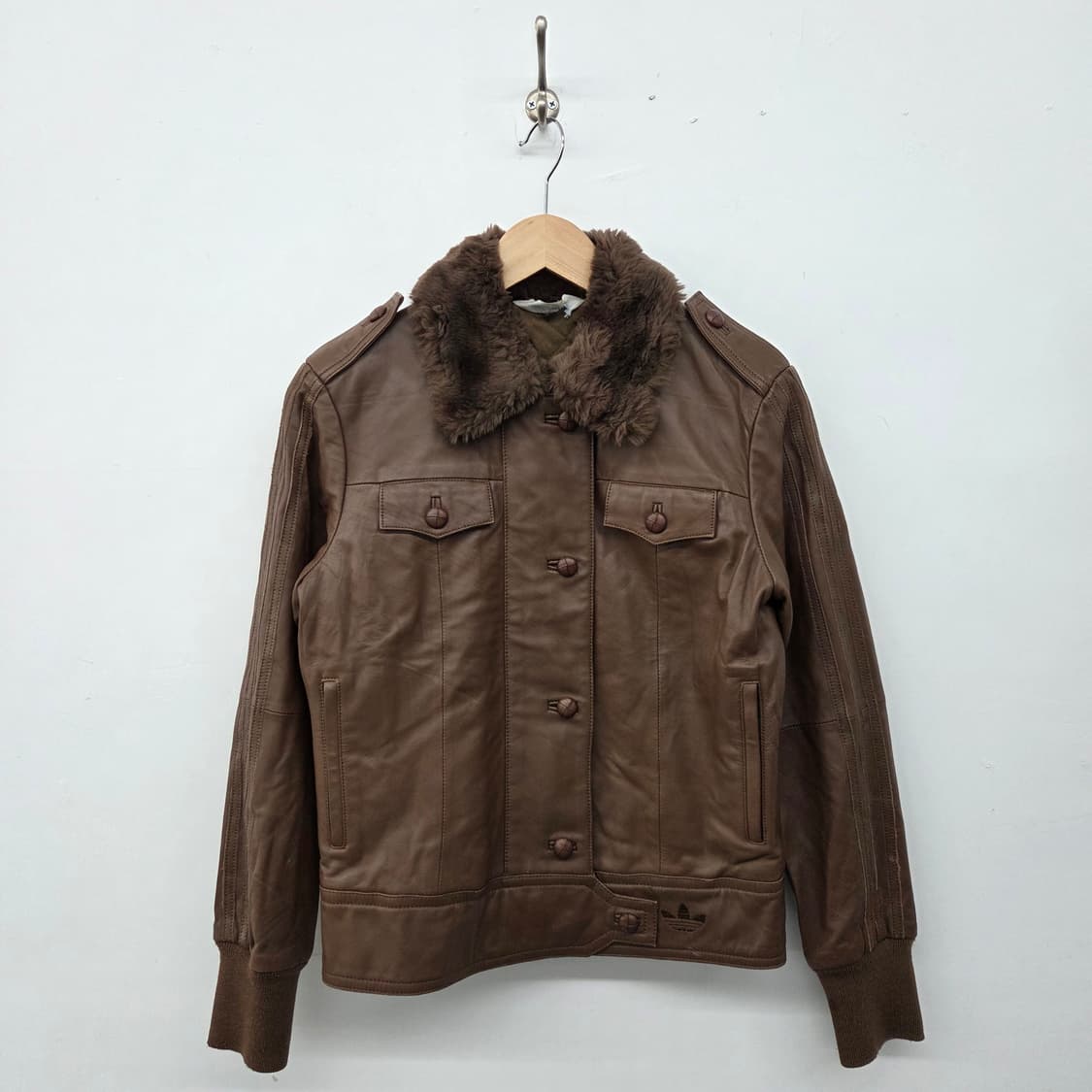 아디다스 브라운 가죽 자켓 퍼 카라 여/M 상품이미지1