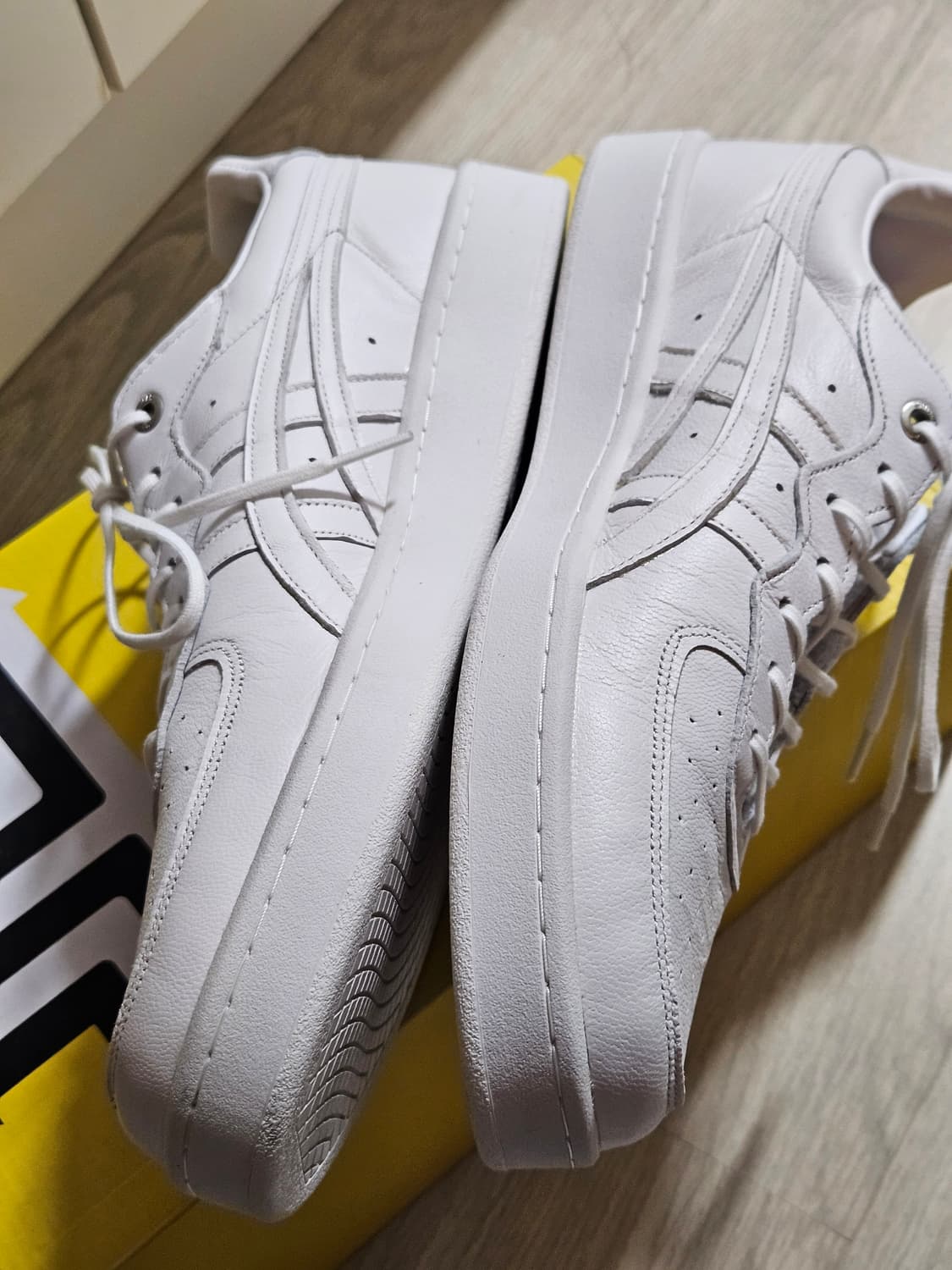 오니츠카타이거 GSM SD 올백포스 느낌 상품이미지3