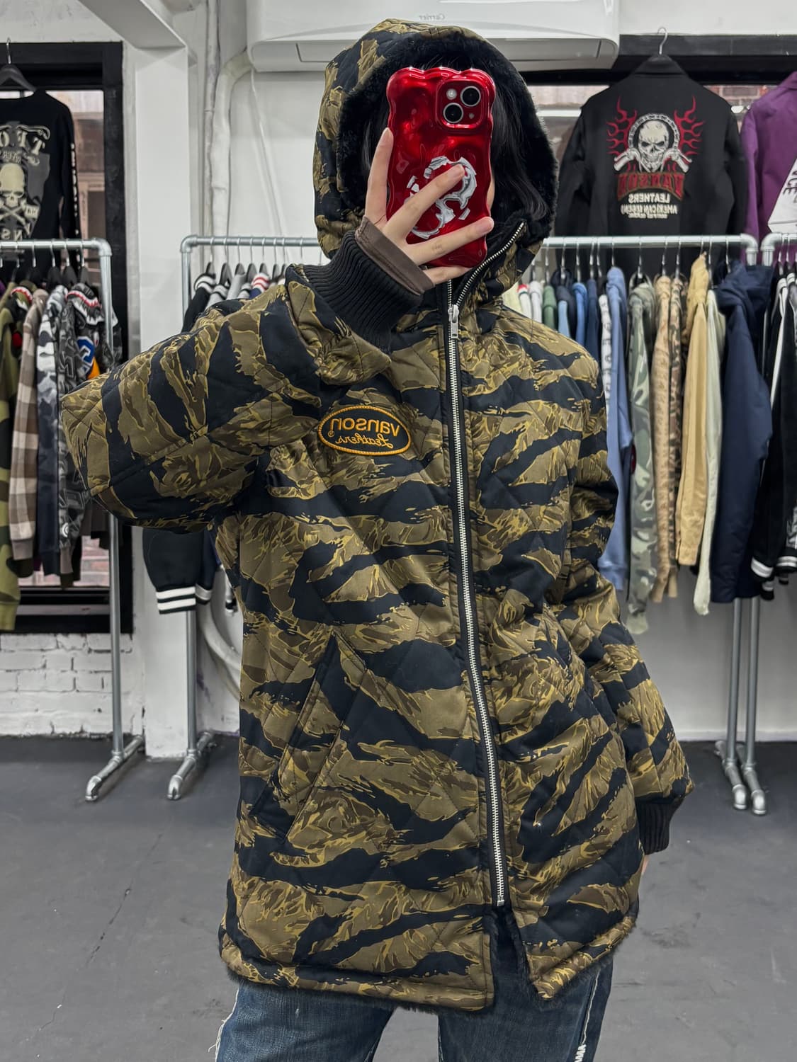 밴슨 레더 리버시블 퍼 후드 자켓 상품이미지8