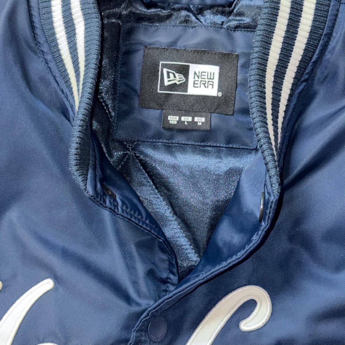 뉴에라 뉴욕양키즈 스타디움 자켓 L 상품이미지3