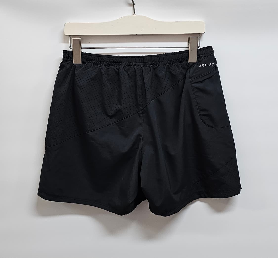 나이키 드라이핏 러닝쇼츠 L 상품이미지2