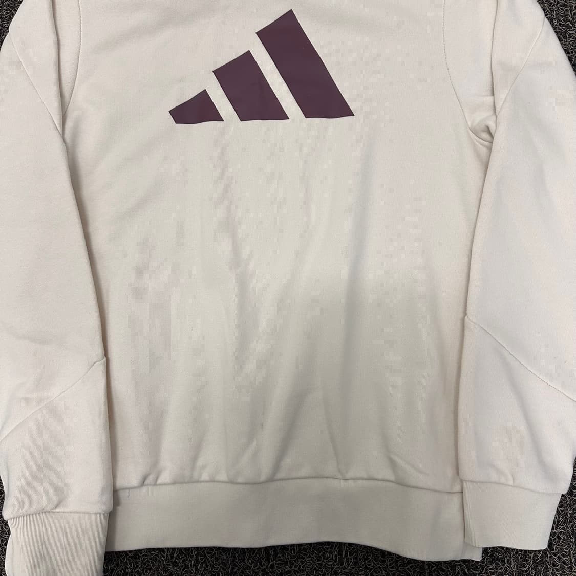 아디다스 맨투맨 베이지 M 상품이미지4