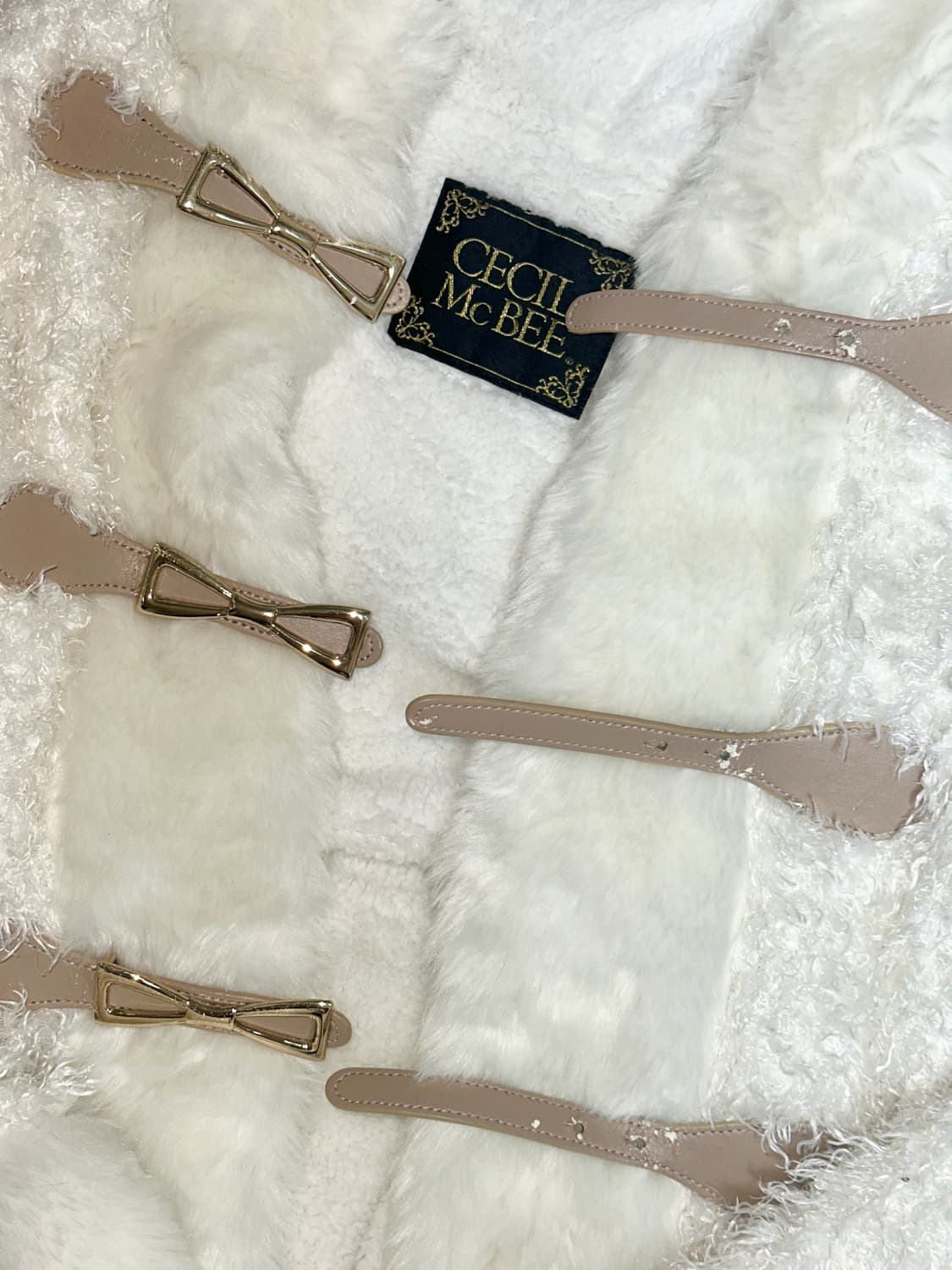 세실맥비 퍼코트 상품이미지2