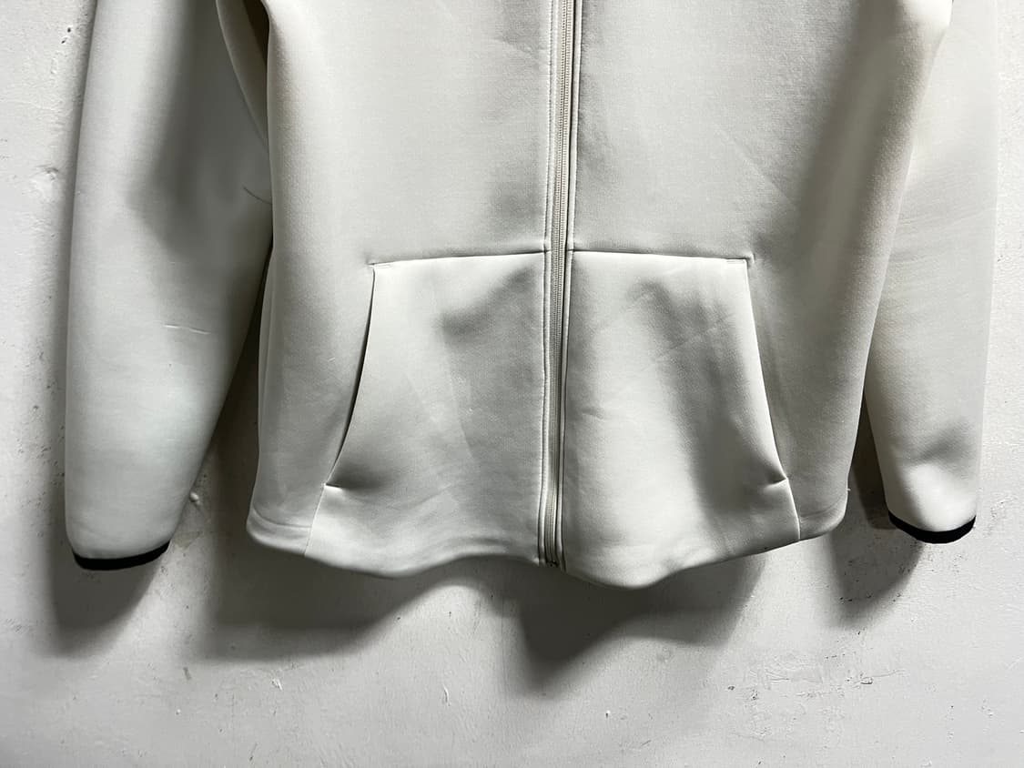 100 언더마머 기능성 트레이닝 트랙탑 져지 정품 상품이미지3