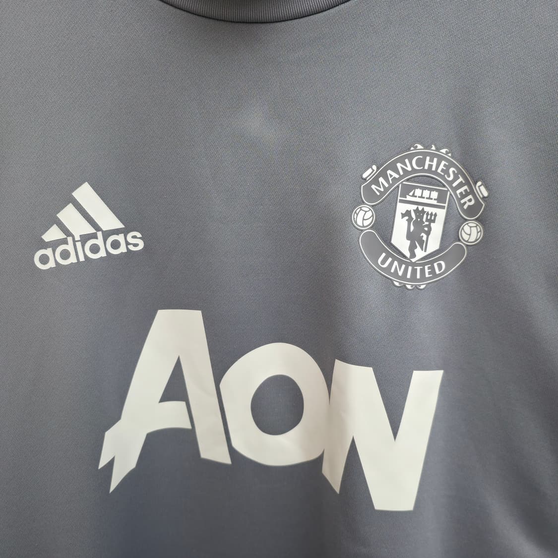[XXL] 아디다스 맨유 그레이 트레이닝 탑 상품이미지4