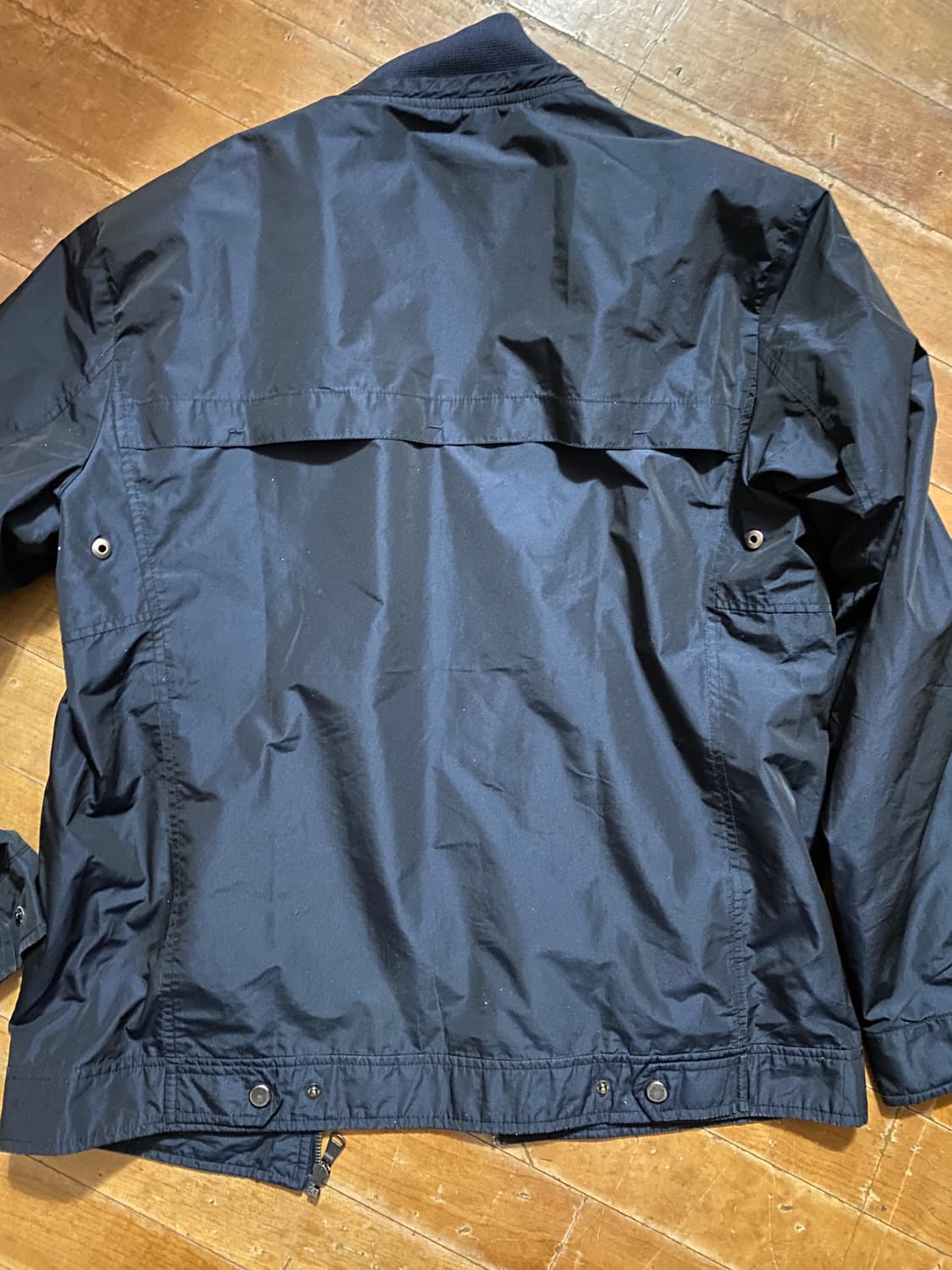 헤지스 남성 블랙 바람막이 점퍼 100 상품이미지6