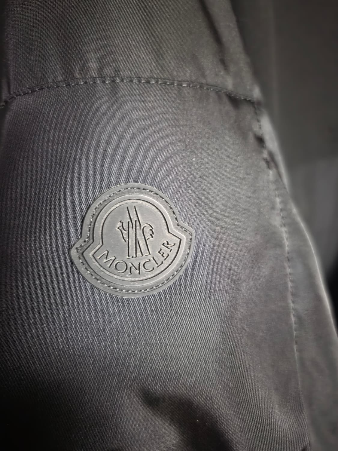 몽클레르 봄버 자켓 상품이미지3