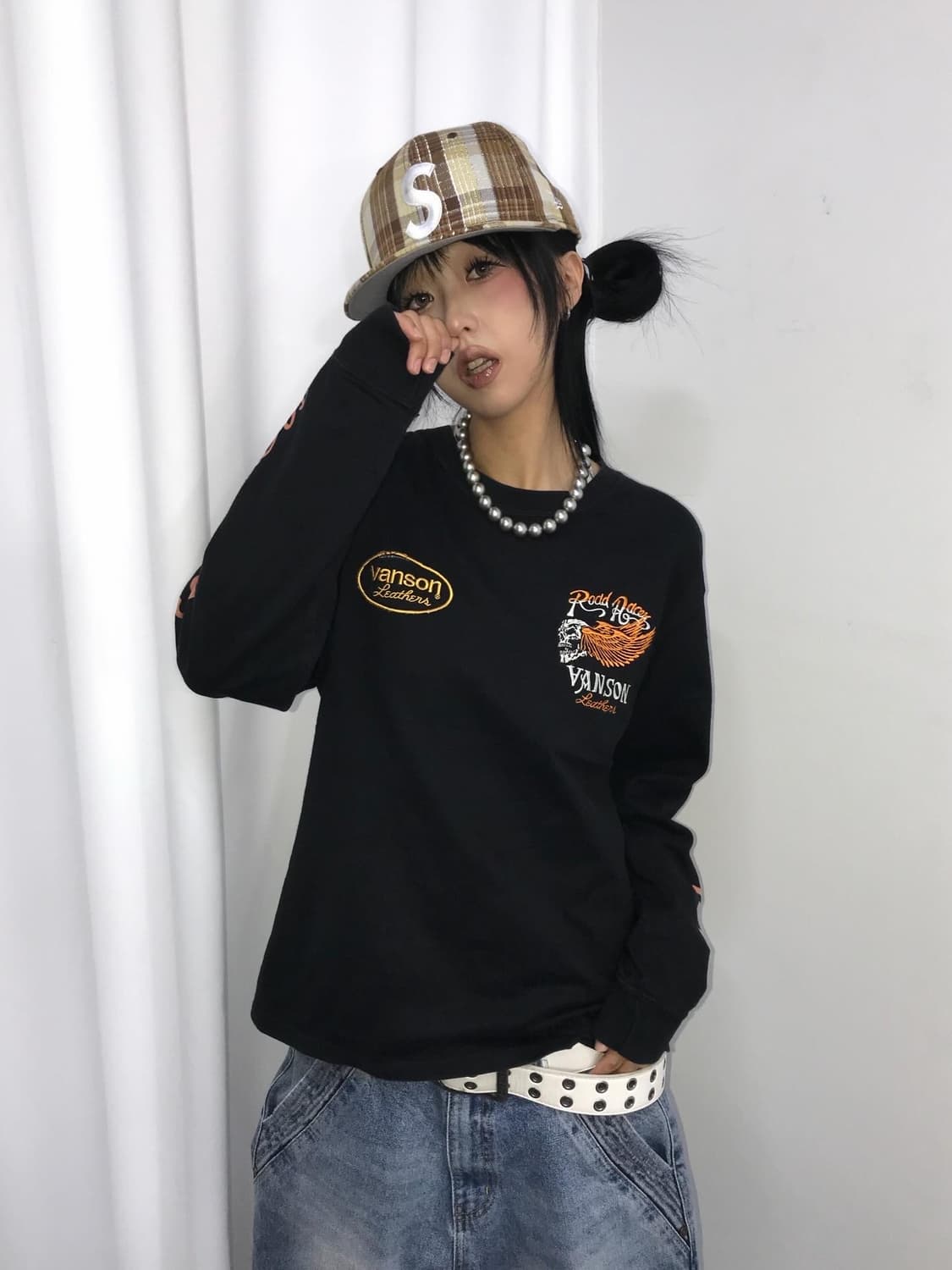 밴슨 핑크 자수패치 스컬 롱슬리브 상품이미지3