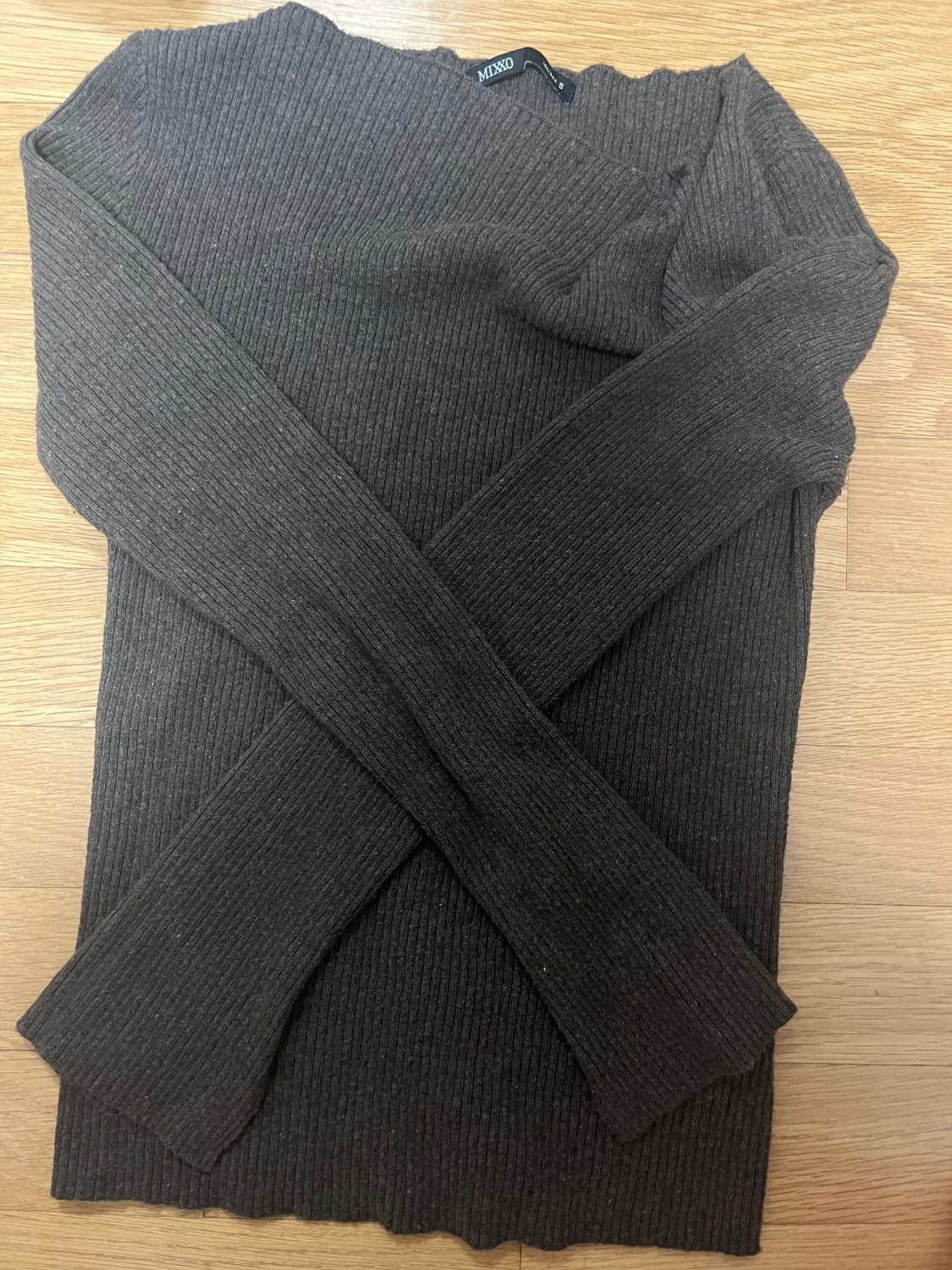 Mixxo 반 오프숄더 니트 s 상품이미지1