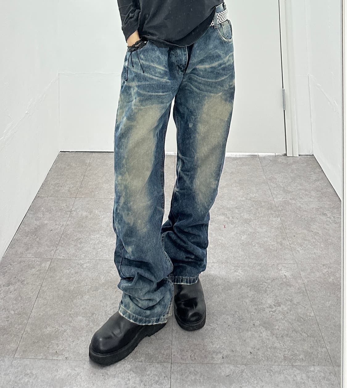 NONE vintage bleach washing denim 상품이미지1