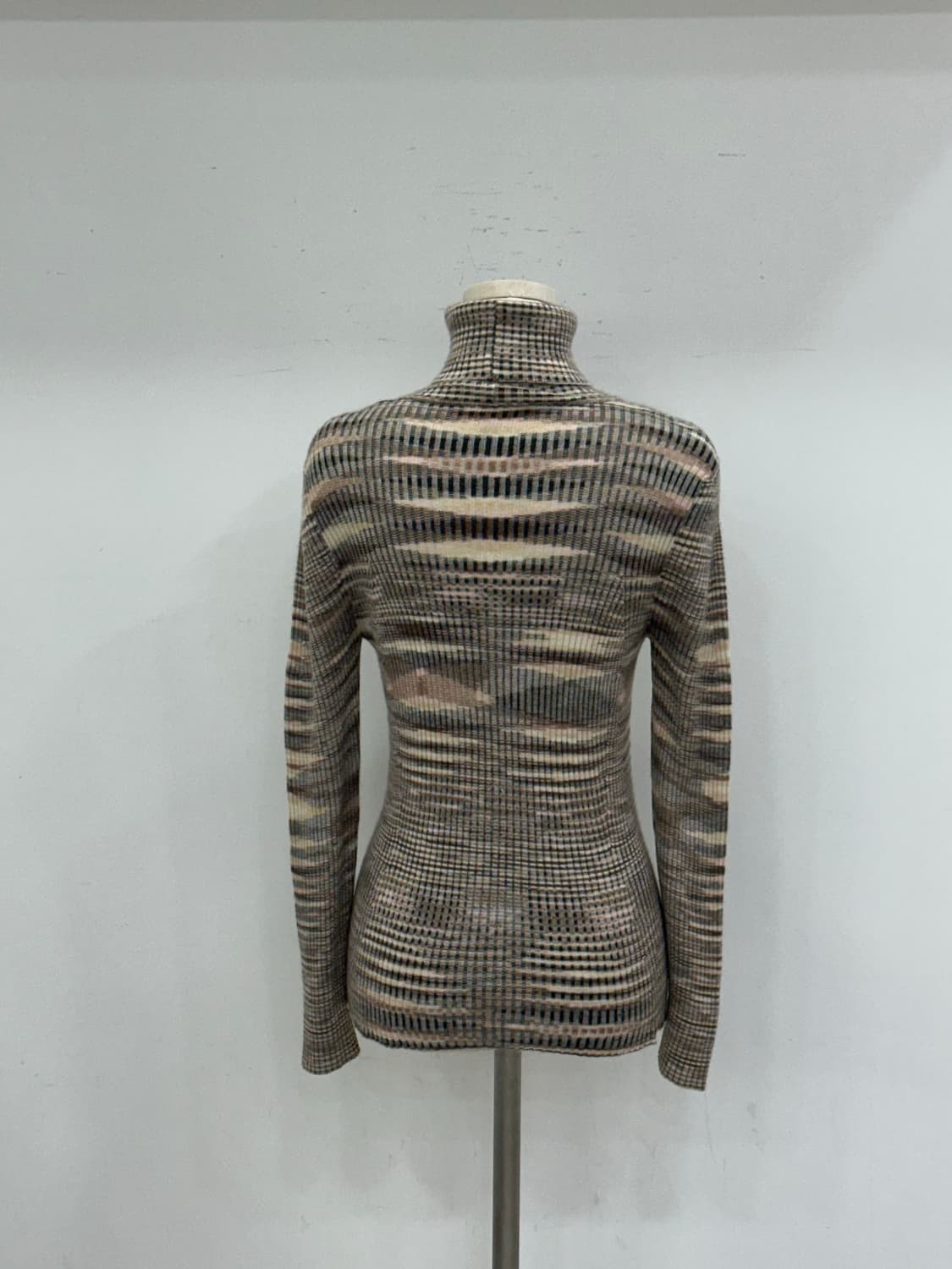 미소니 캐시미어 목폴라 상품이미지5