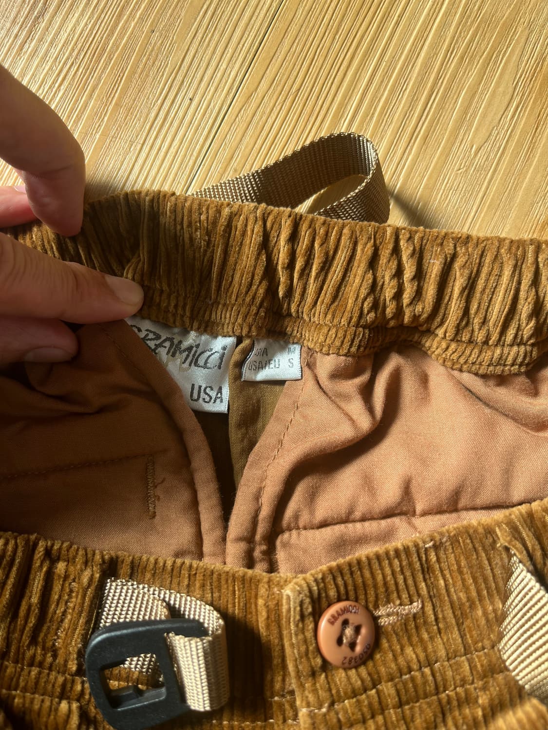 그라미치 G팬츠 코듀로이 s사이즈 팝니다 상품이미지3