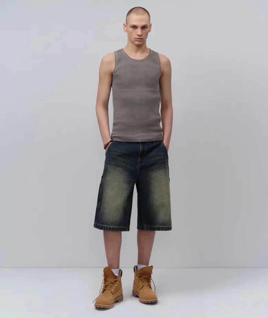 무탠다드 빅 브러쉬 카펜터 버뮤다 데님 팬츠 상품이미지1