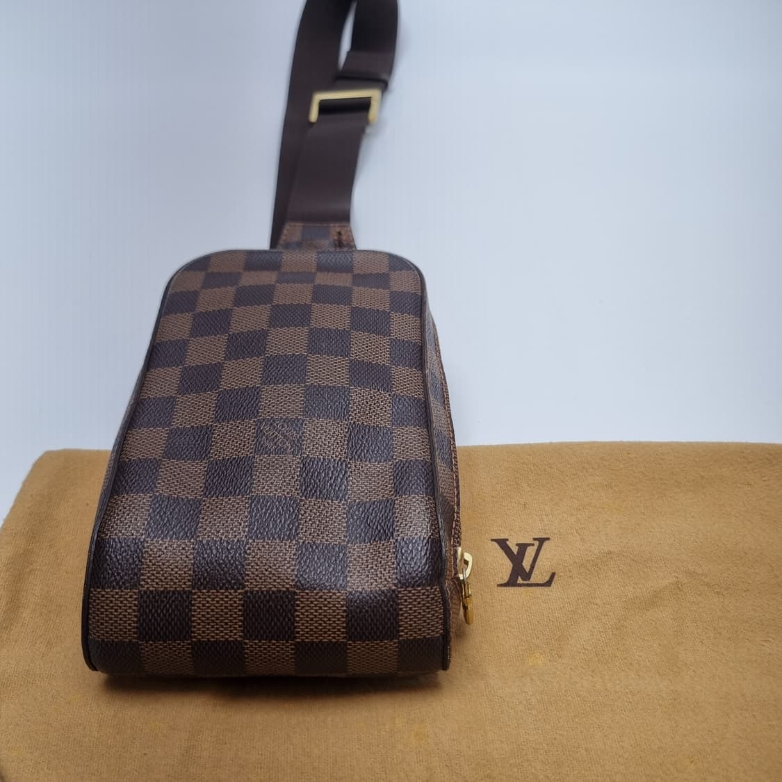 루이비통 제로니모스 다미에 힙색 슬링백 (최상급 신형, 남녀공용) 상품이미지7