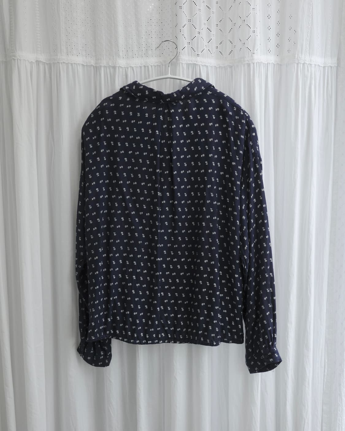 Flower collar navy blouse  상품이미지2