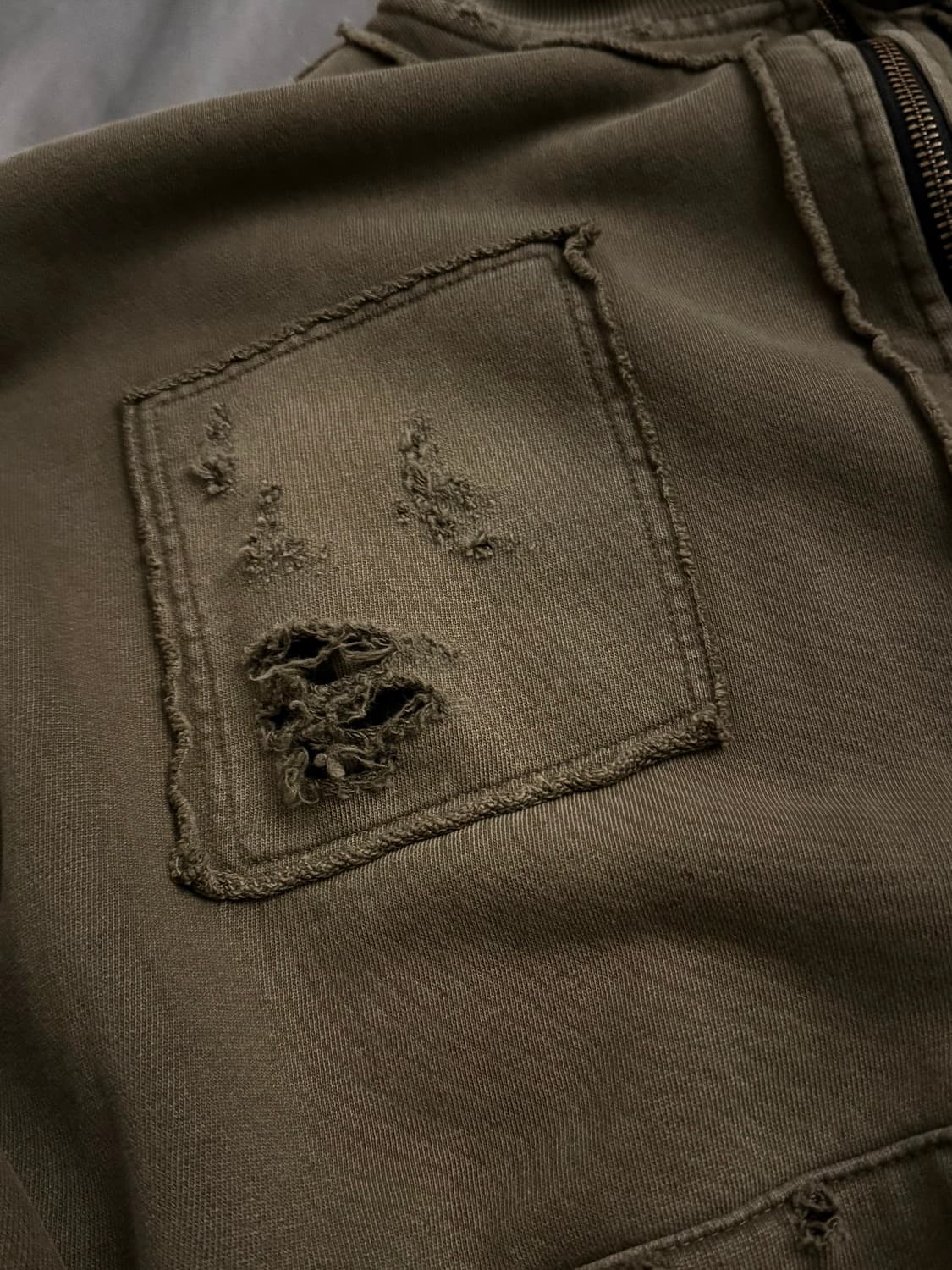 언더마이카 멀티패치 가오어 집업 카키 상품이미지3