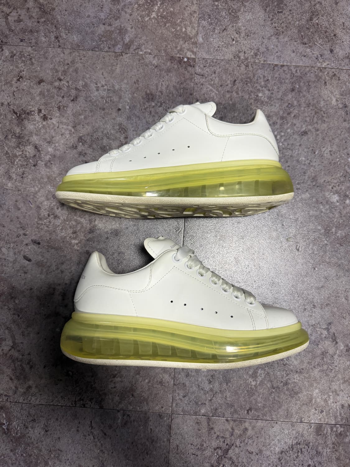 알렉산더맥퀸 오버솔 36.5 230 235 상품이미지4