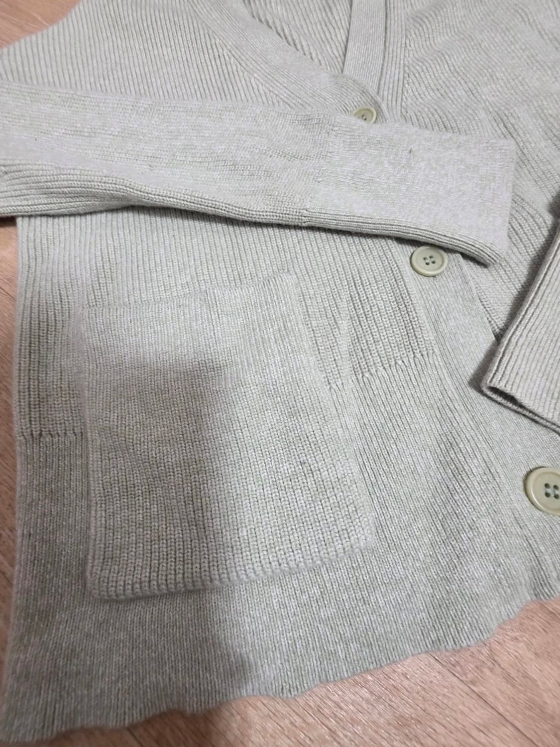 COS 코스 오버핏 브이넥 가디건 상품이미지5