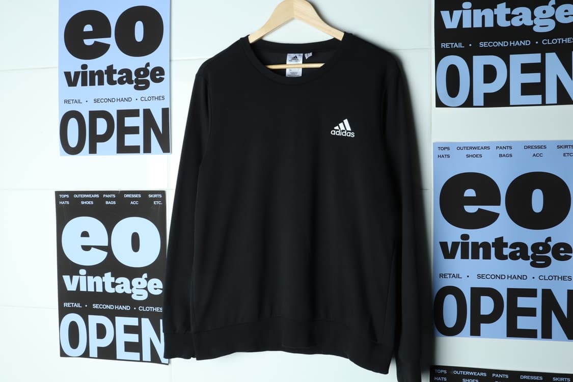 (XL-2XL) 아디다스 맨투맨 티셔츠 블랙 스트릿 스몰로고-H31100 상품이미지2