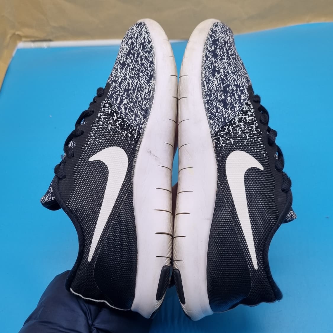 나이키 플렉스 컨택트 런닝화240 상품이미지5