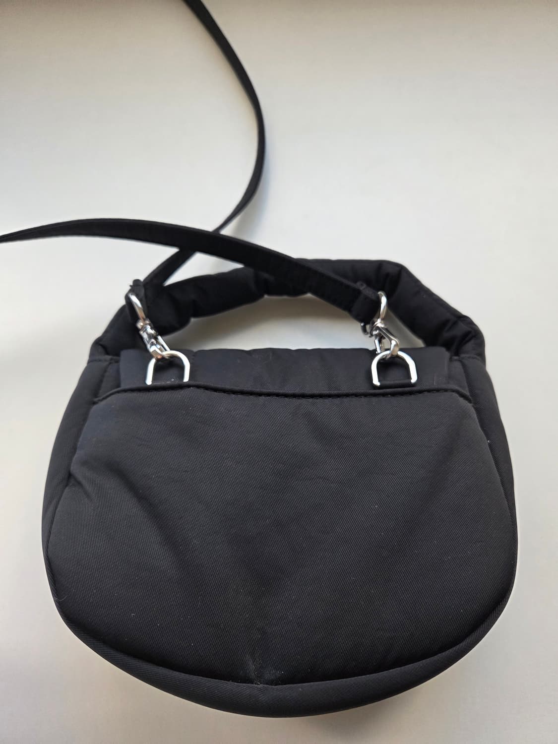 몽드몽드 패딩 크로스백 상품이미지6