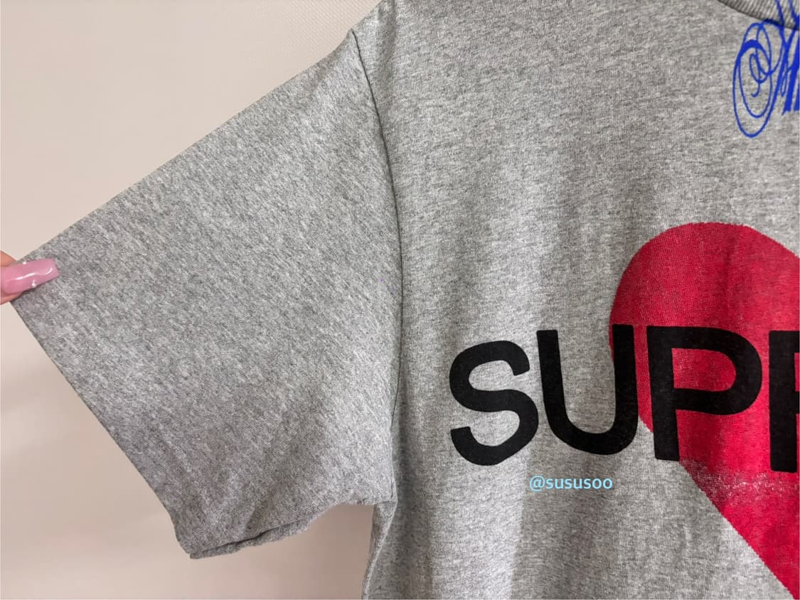 Supreme 슈프림 어나운싱 하트 반팔 티셔츠 M 그레이 (25SS) 상품이미지3