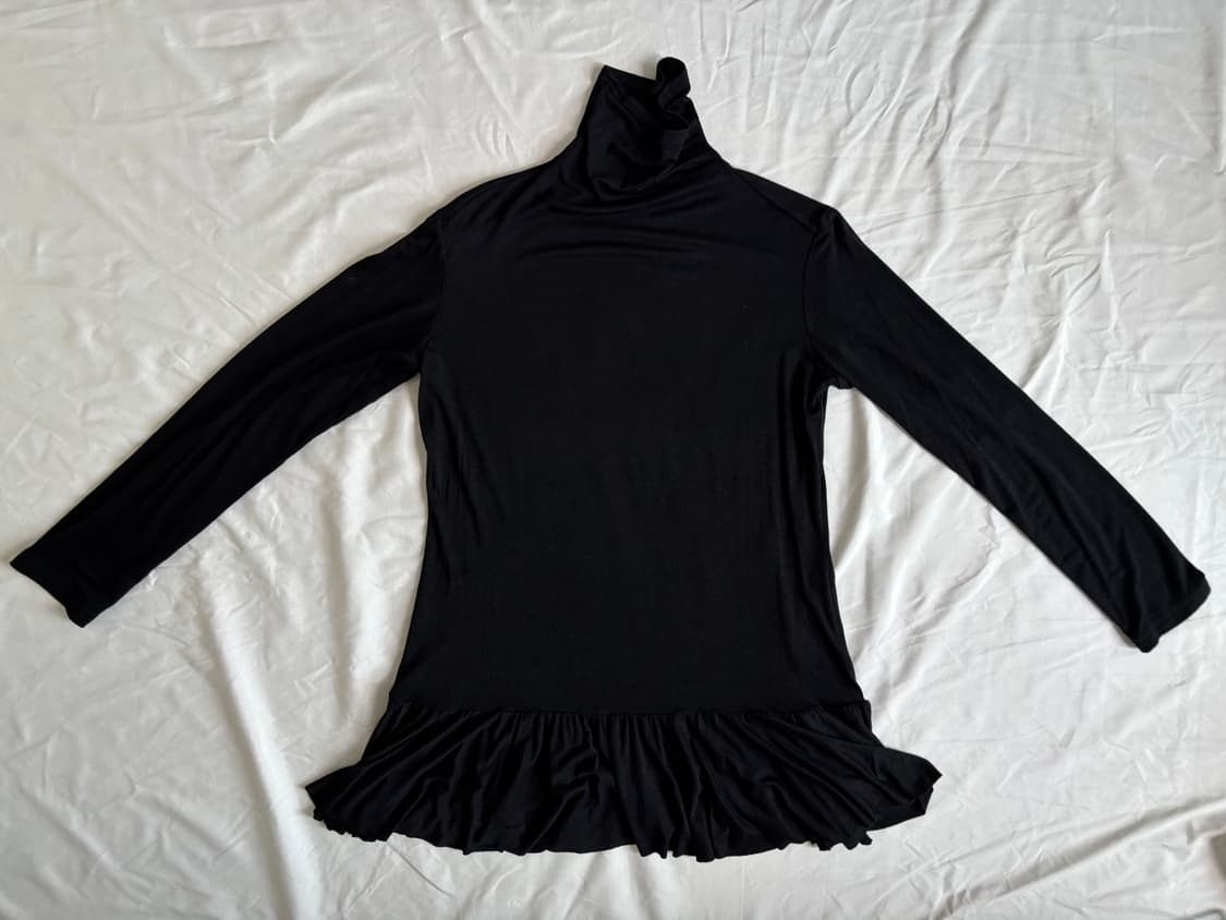 Black half neck long sleeve top 상품이미지3