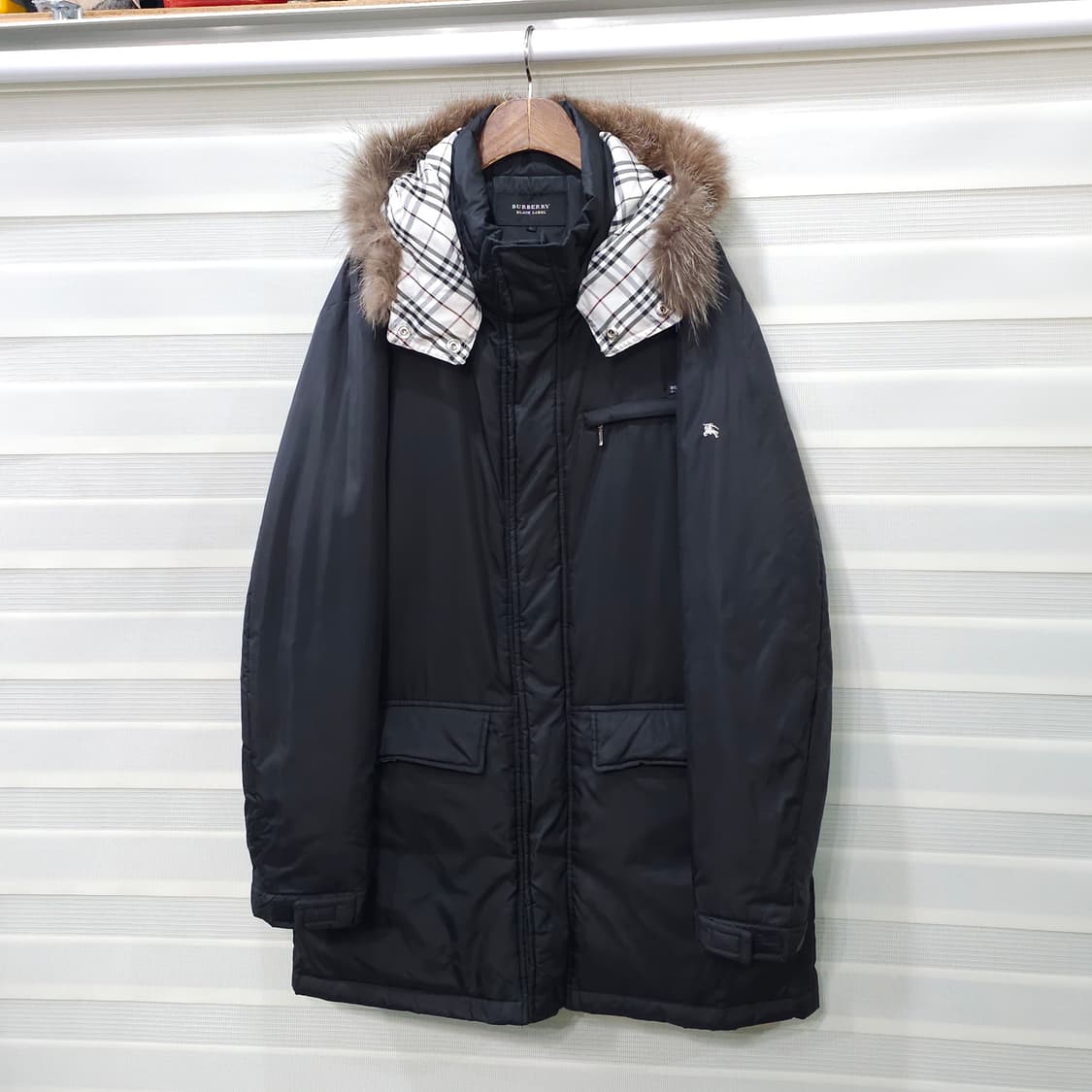 버버리 블랙라벨 구스다운 패딩- L 상품이미지1