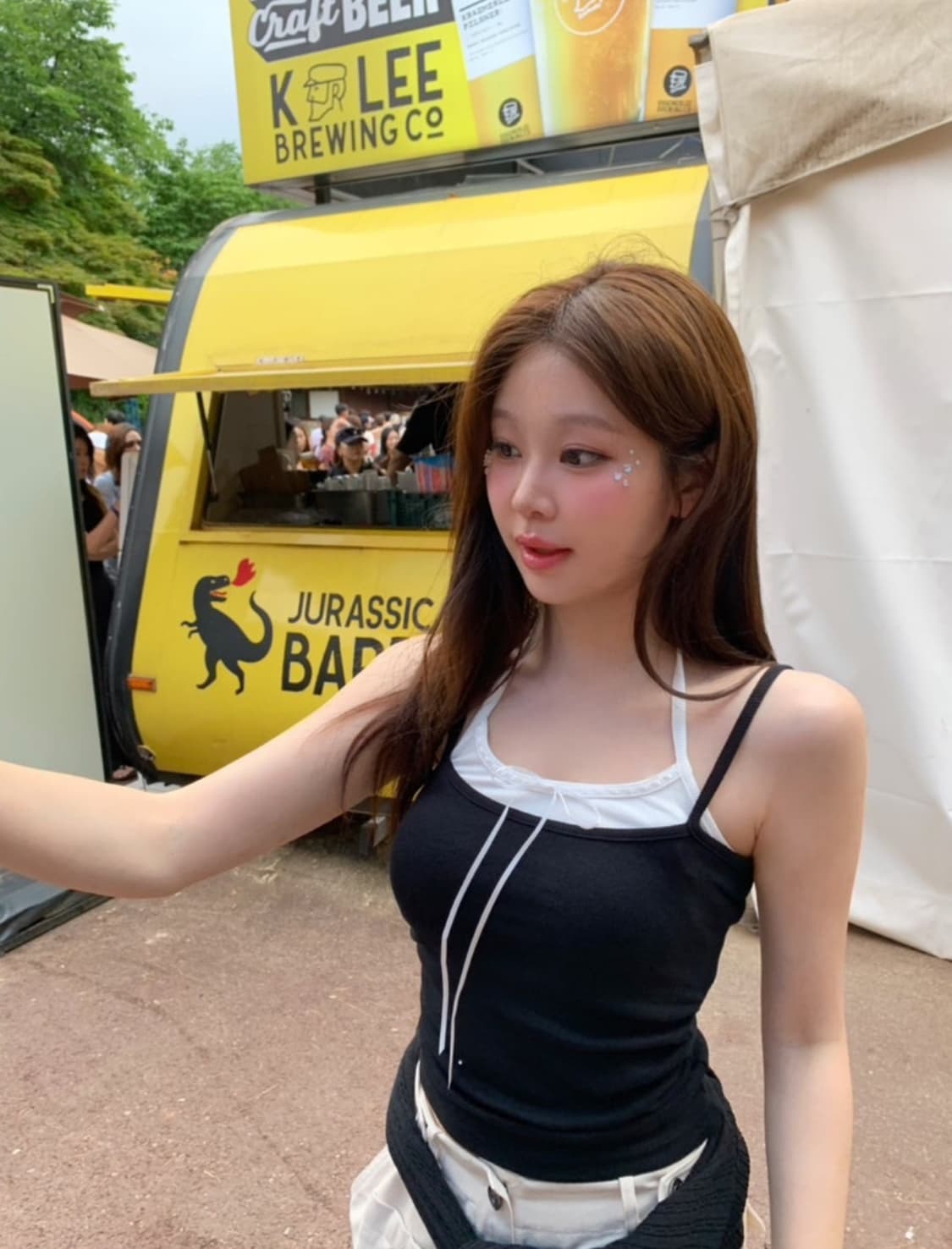 베르니 verni cherry lace top 블랙 체리 레이스 탑 새상 상품이미지2