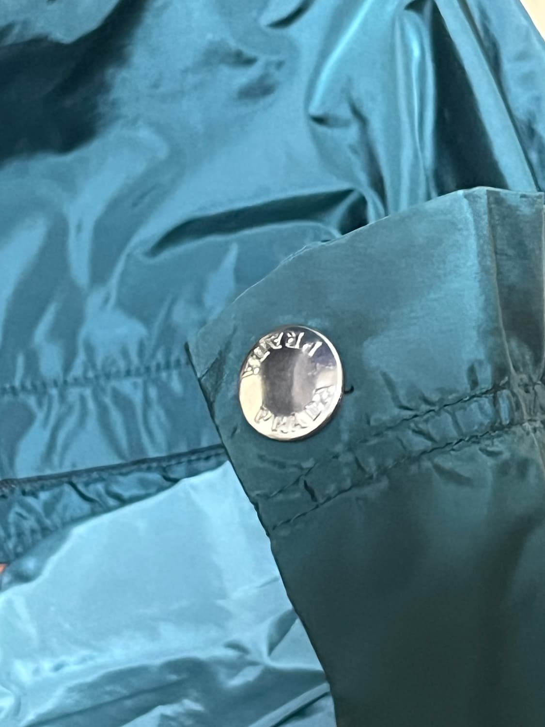 프라다 나일론 집업 자켓 상품이미지7