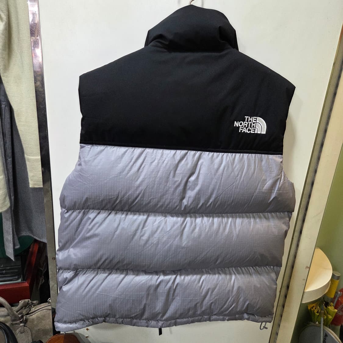 노스패이스 눕시 패딩 베스트 상품이미지5