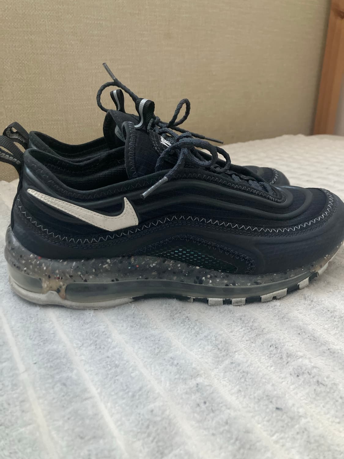 나이키 에어맥스 테라스케이프 97 오프 느와르 앤 서밋 화이트 상품이미지3