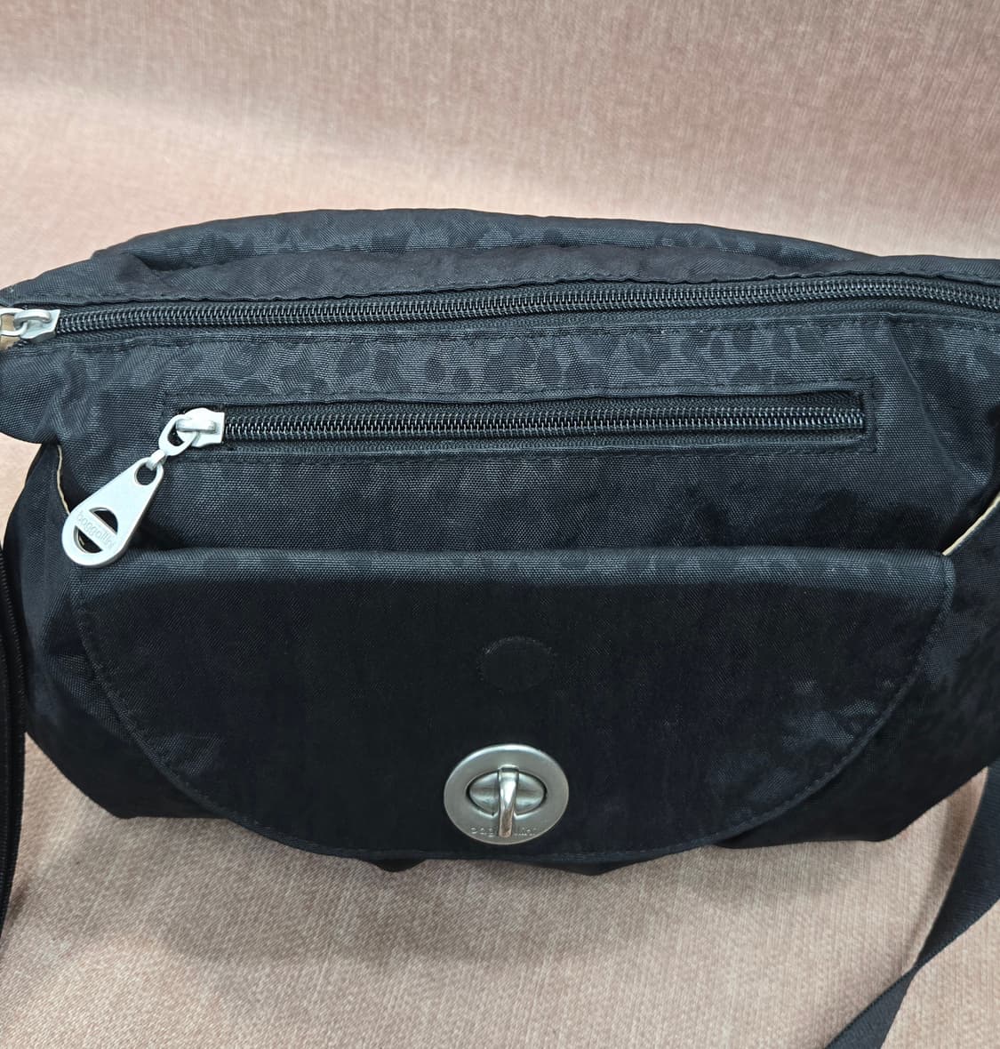 베가리니 대형 크로스바디 백 상품이미지8