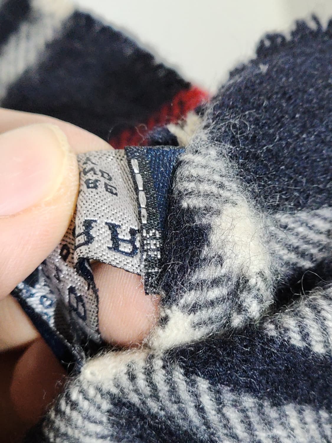 (정품) 버버리 캐시미어 머플러 체크 목도리 네이비  상품이미지6