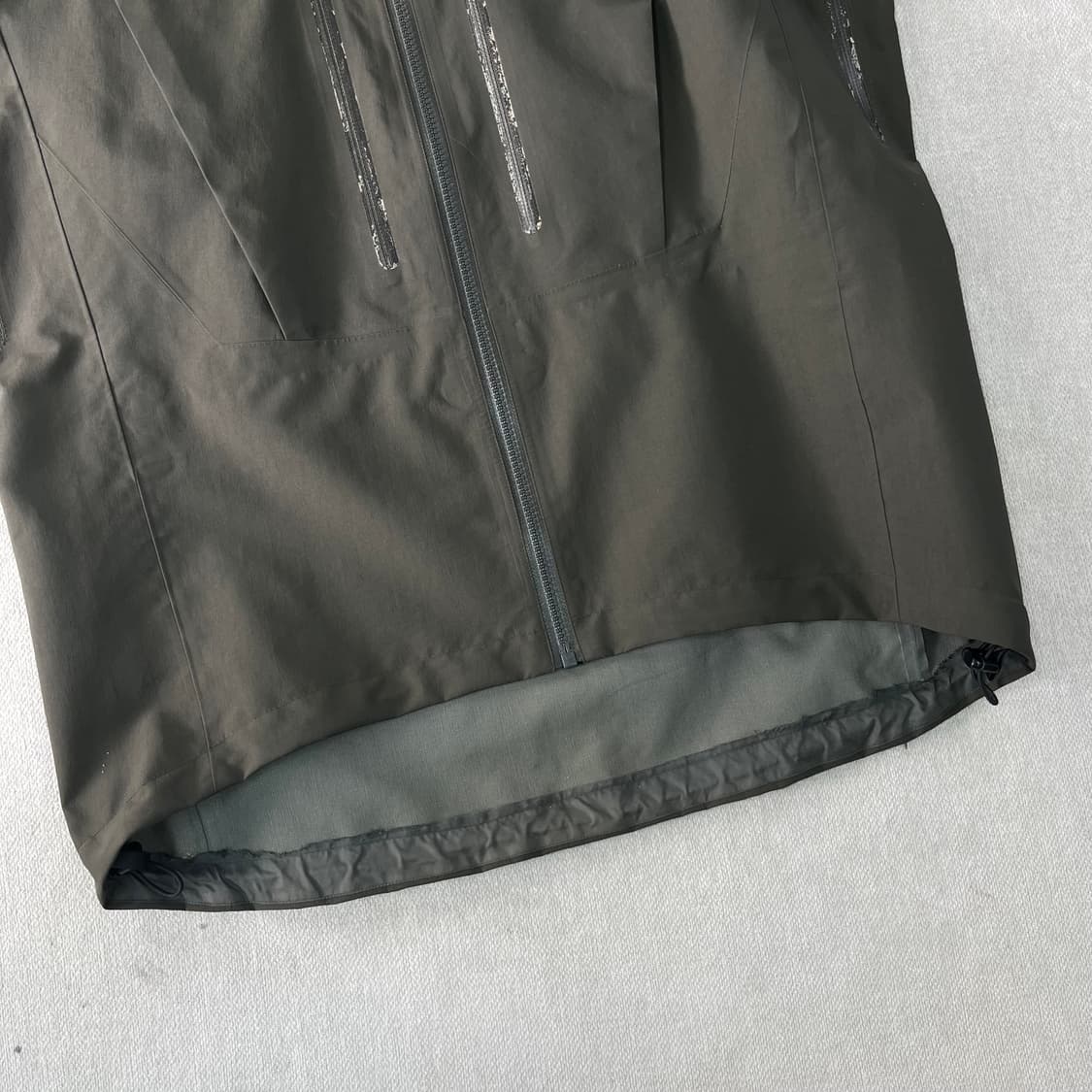 100 아크테릭스 구형 알파 SV 카키 바람막이 자켓 상품이미지8