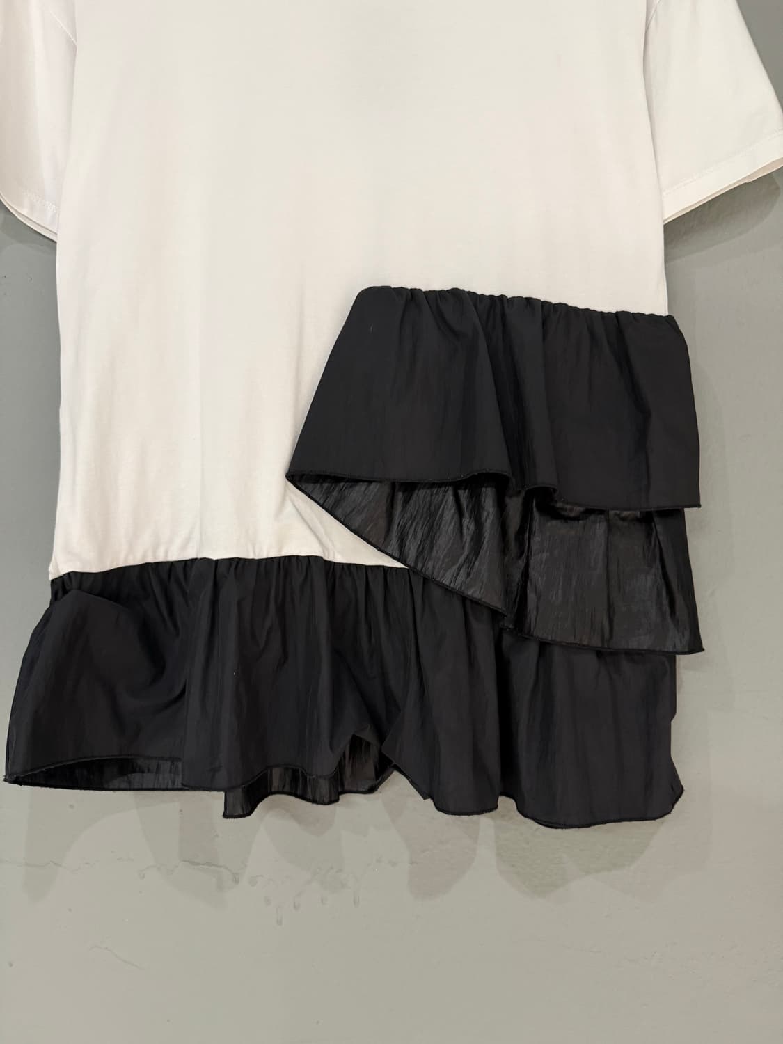 frill layered detail t-shirt 상품이미지6