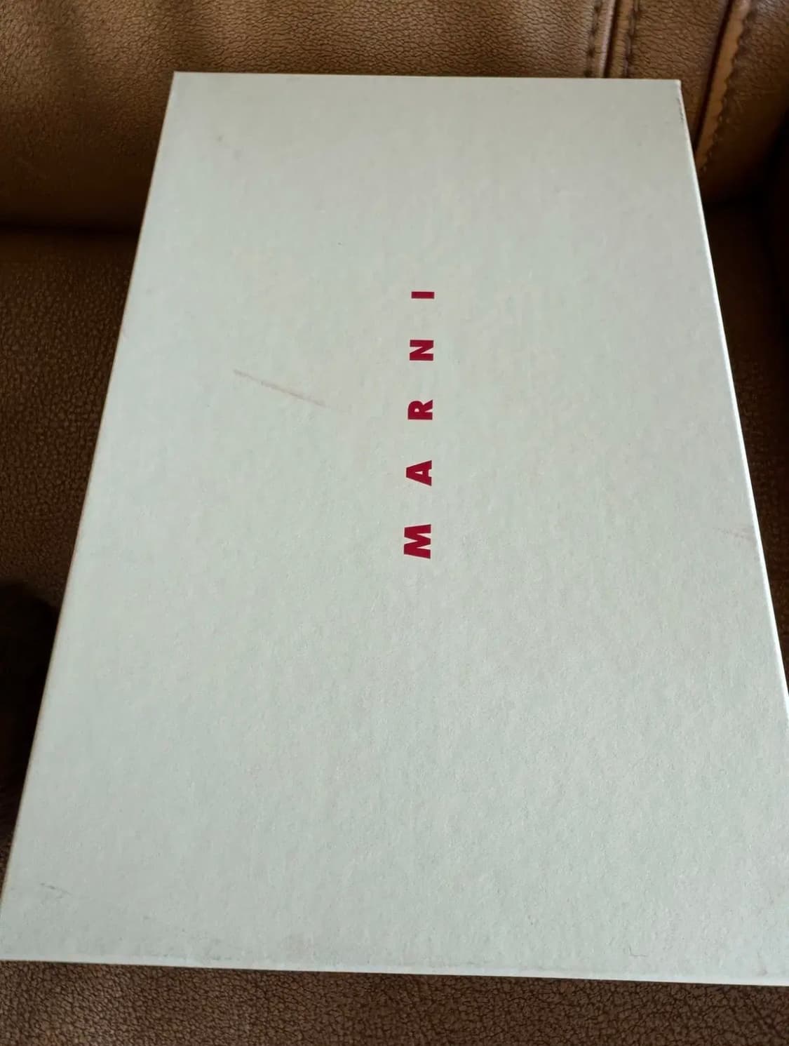 마르니 퍼스벳 브라운 롱 헤어 뮬 41사이즈 슬라이더 마르니블로퍼 상품이미지5