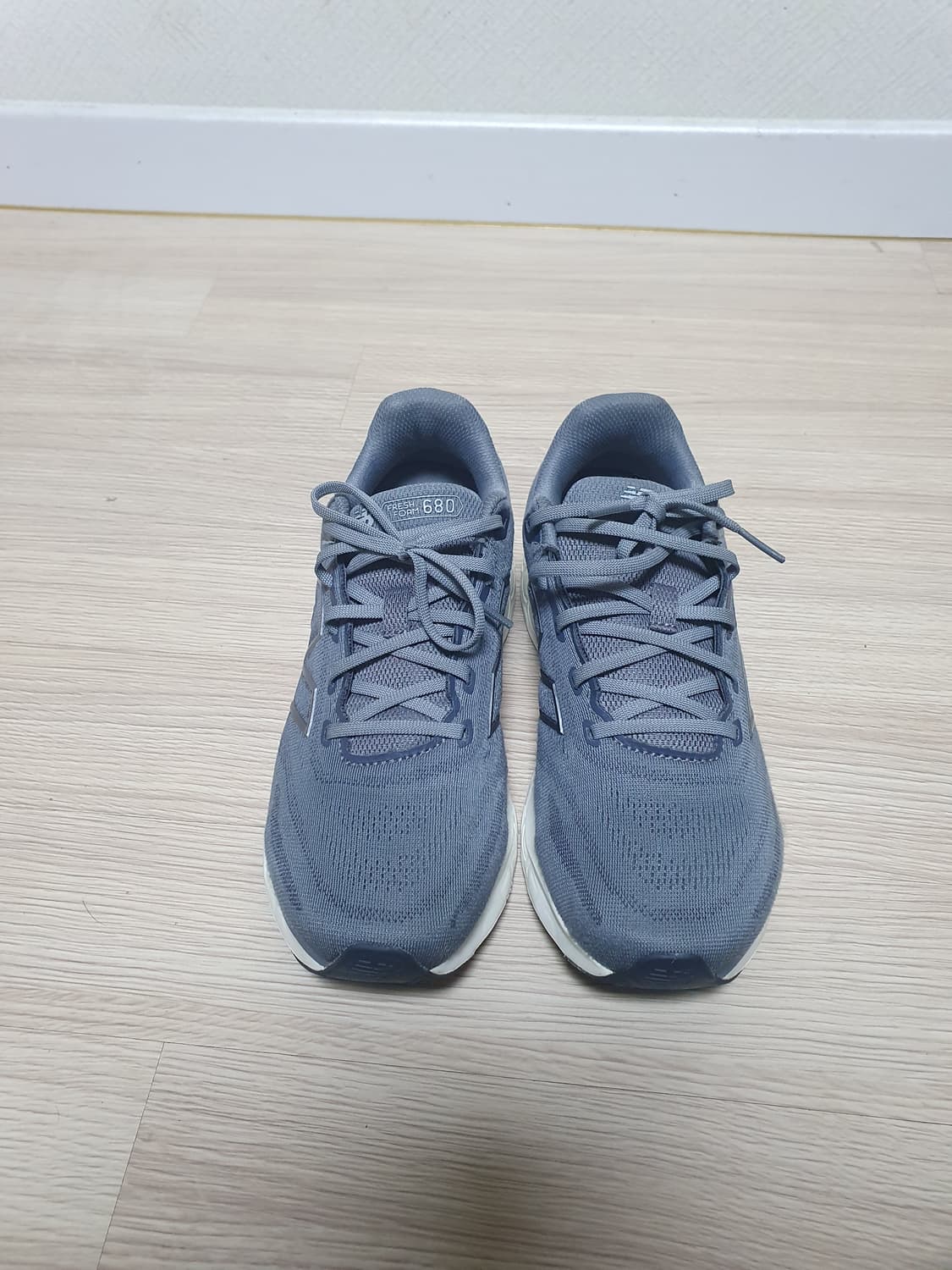 뉴발란스 680 v8 프레쉬폼 운동화 그레이 265 상품이미지3