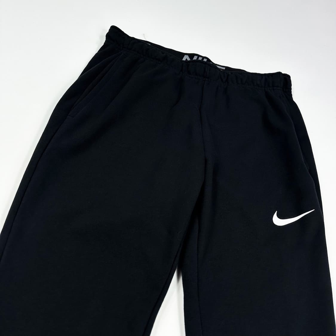 나이키 스우시 드라이 핏 블랙 조거팬츠 (L) 상품이미지4