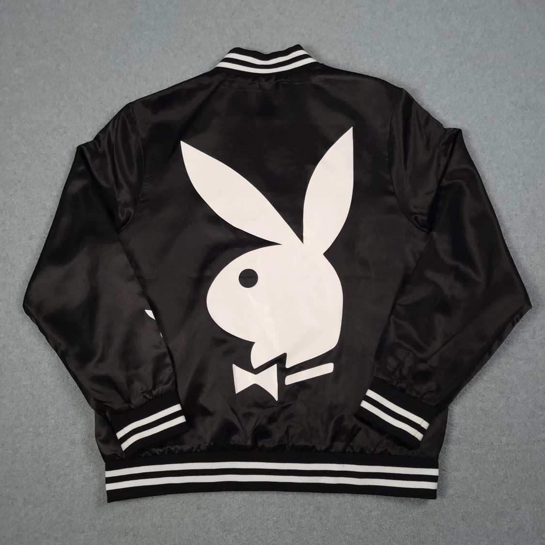 플레이보이 매거진 새틴 바시티 자켓 블랙 상품이미지2